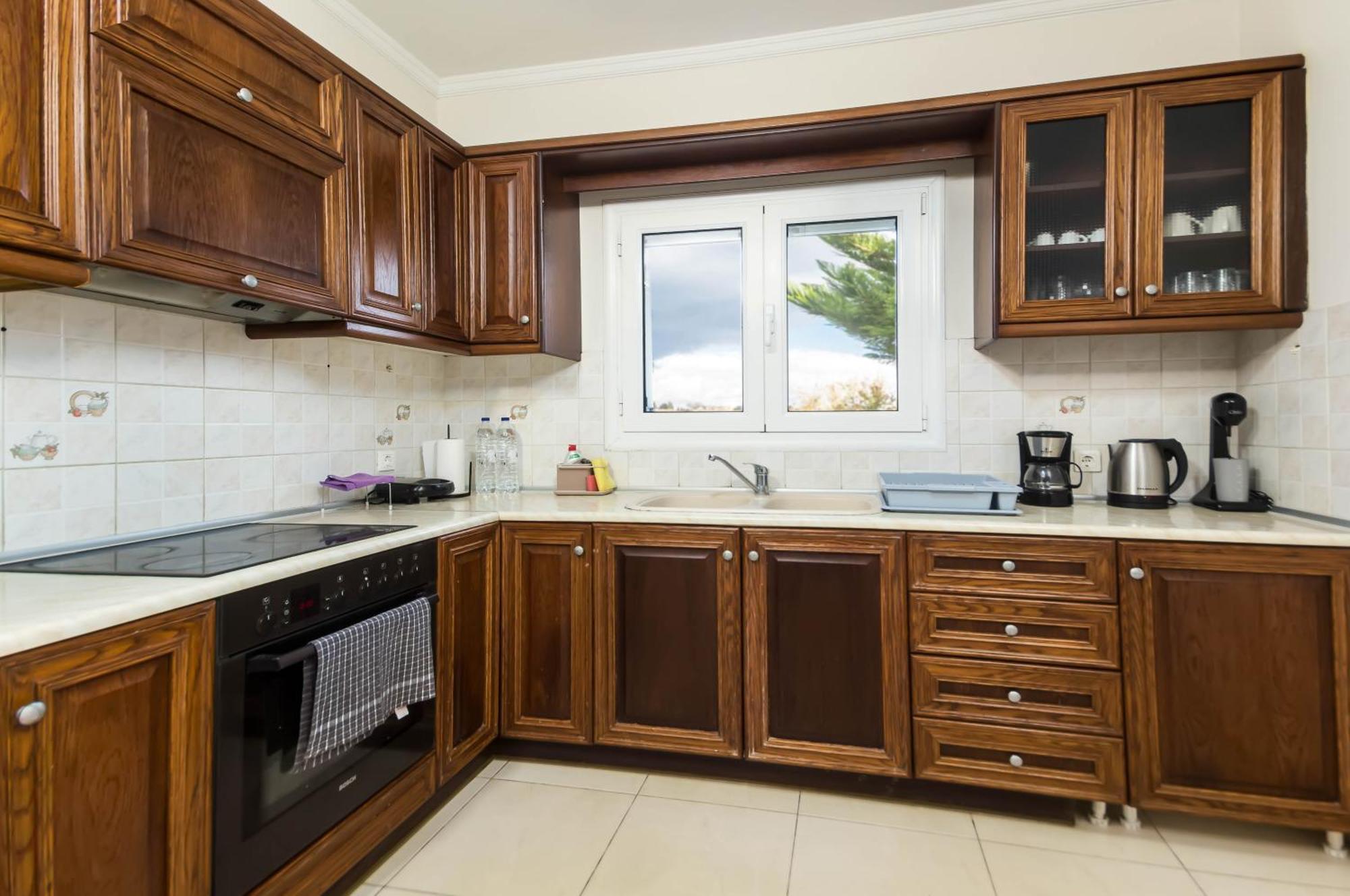 Διωροφη Μεζονετα-2Km Απο Το Κεντρο-Iliana House Apartment Alepou Exterior foto