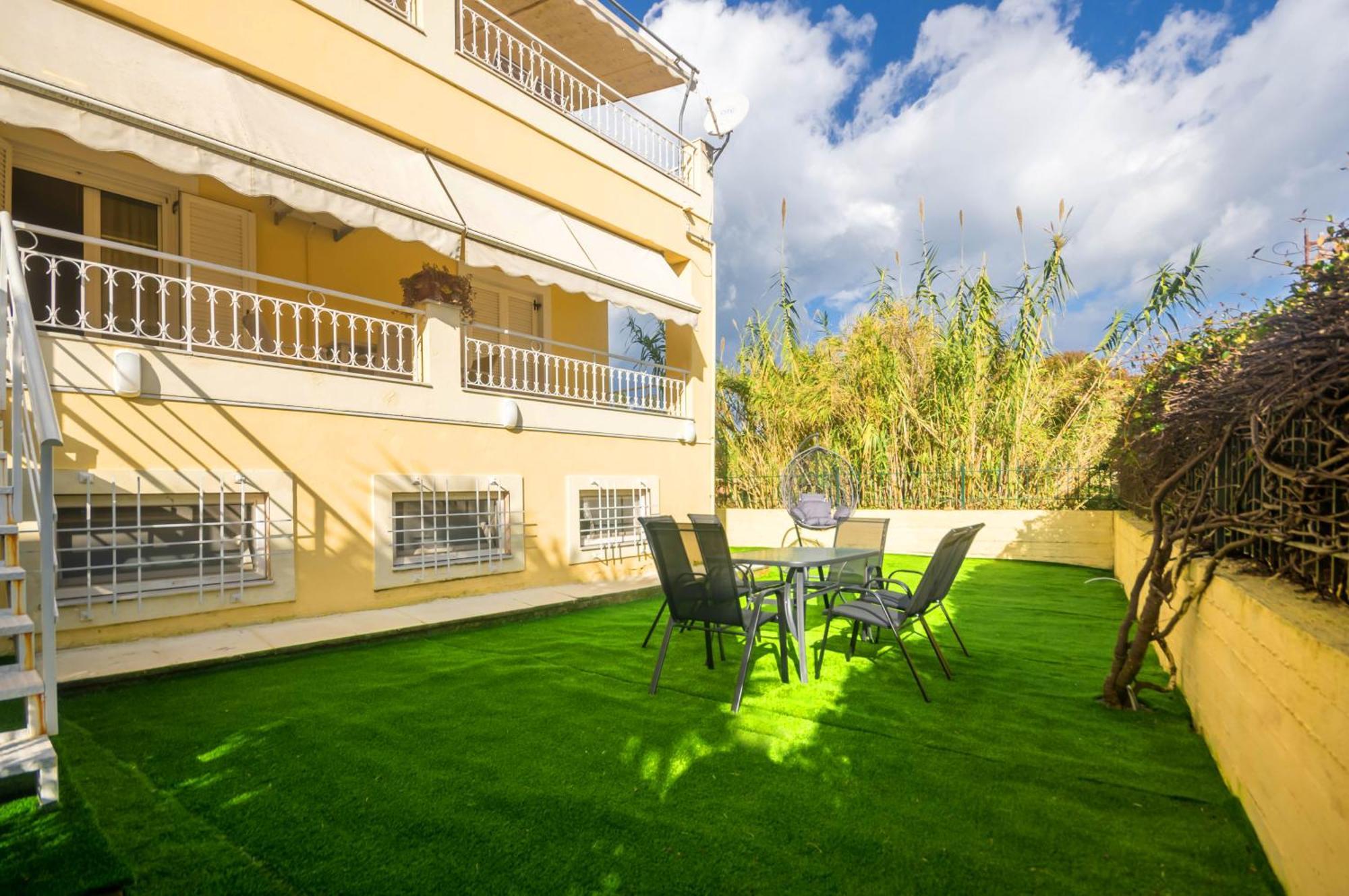 Διωροφη Μεζονετα-2Km Απο Το Κεντρο-Iliana House Apartment Alepou Exterior foto